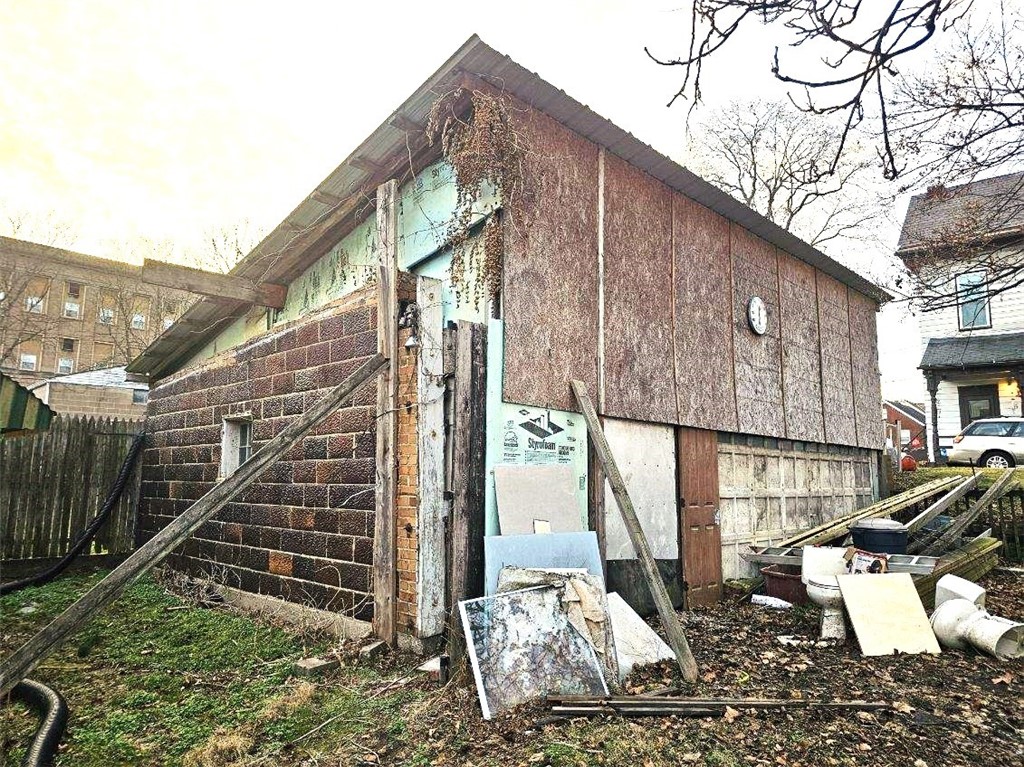 614 School Street