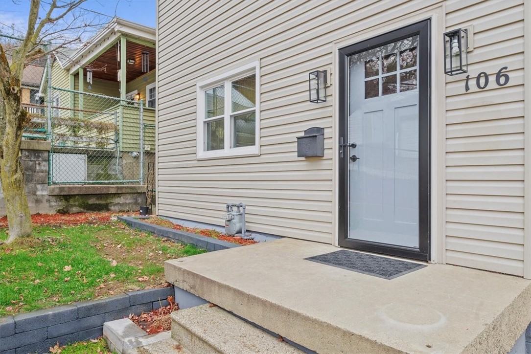 106 Logan St