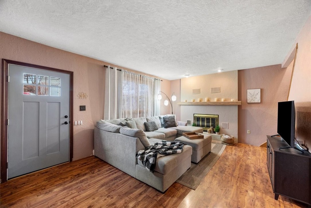 106 Logan St