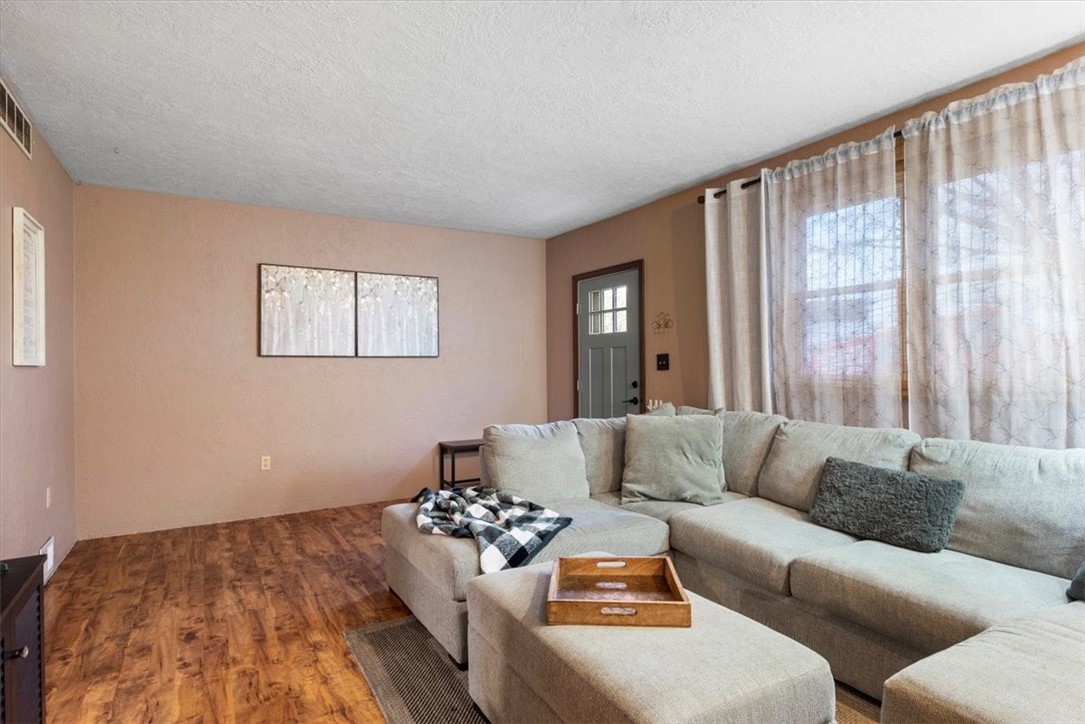 106 Logan St