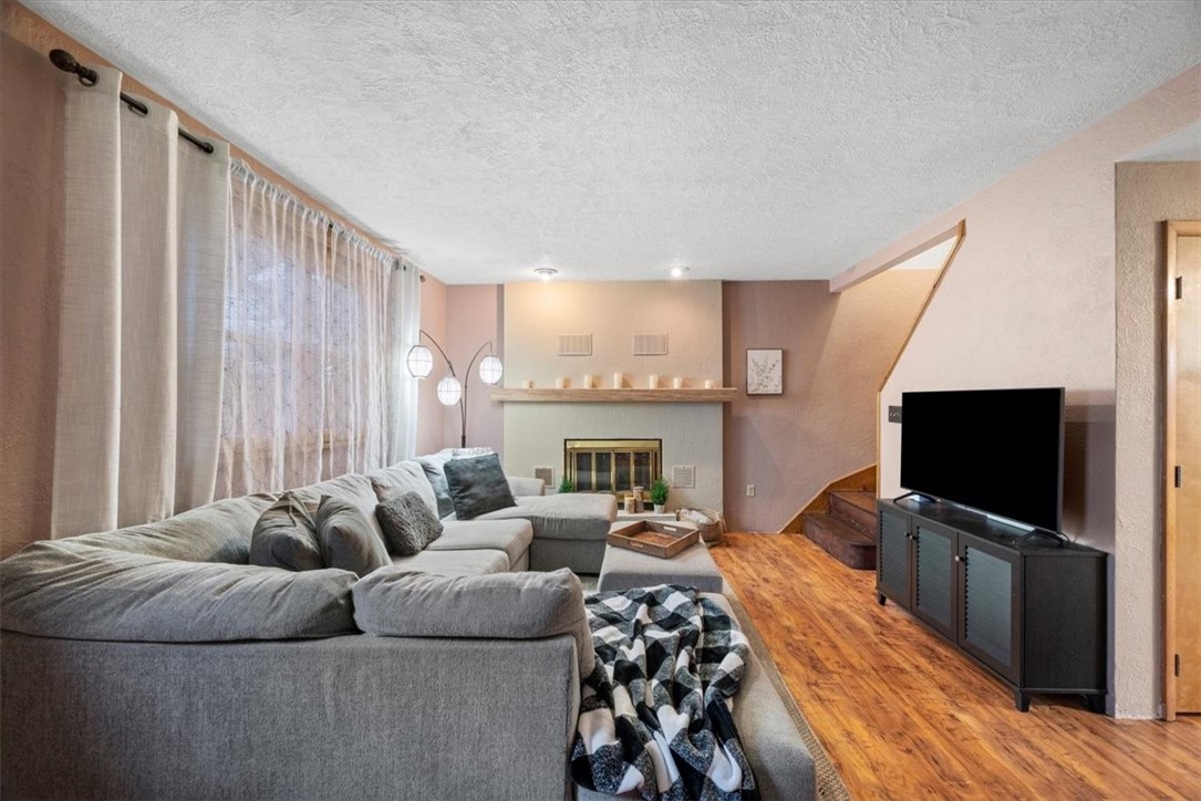 106 Logan St
