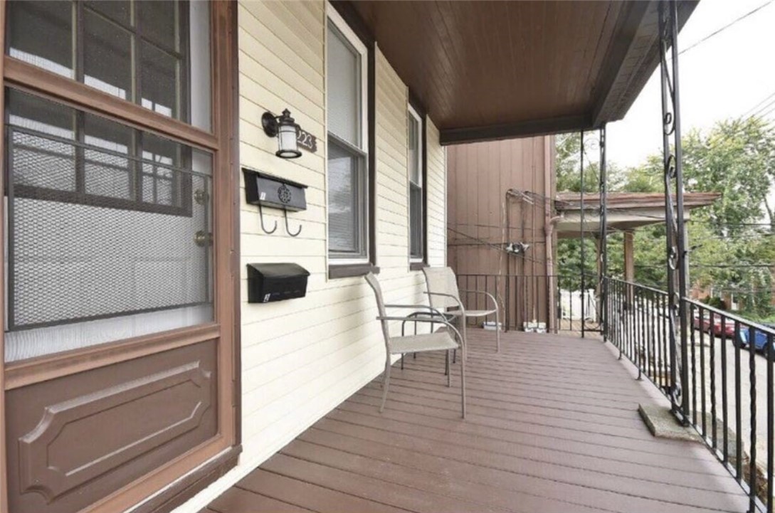 223 Natchez St 2