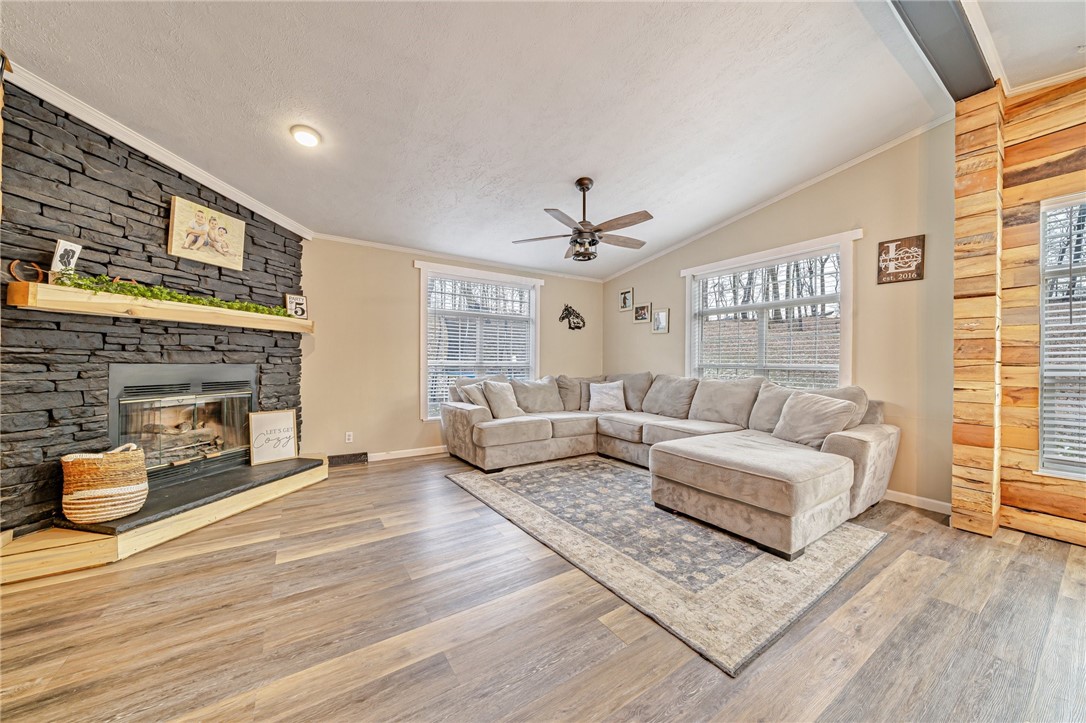 176 Kistler Dr