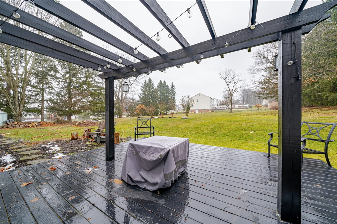 387 Fosterville Rd
