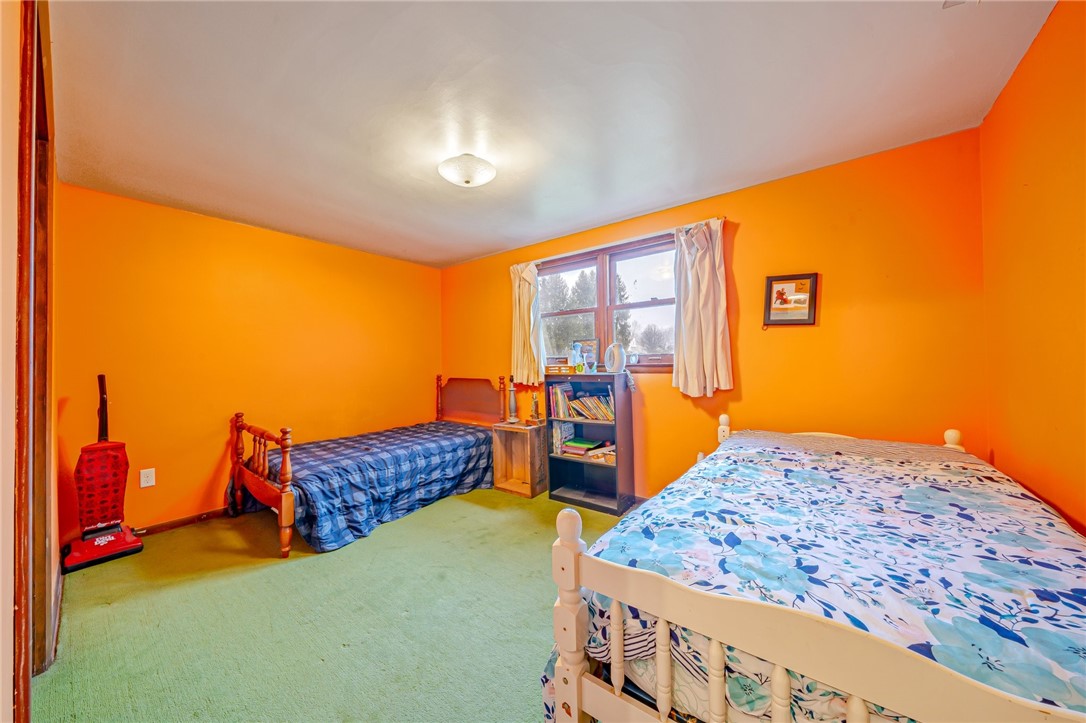 387 Fosterville Rd