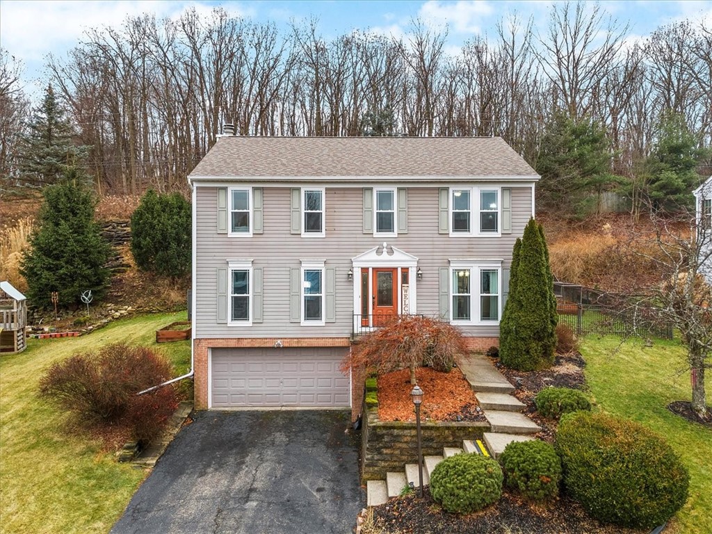 909 Denny Ct
