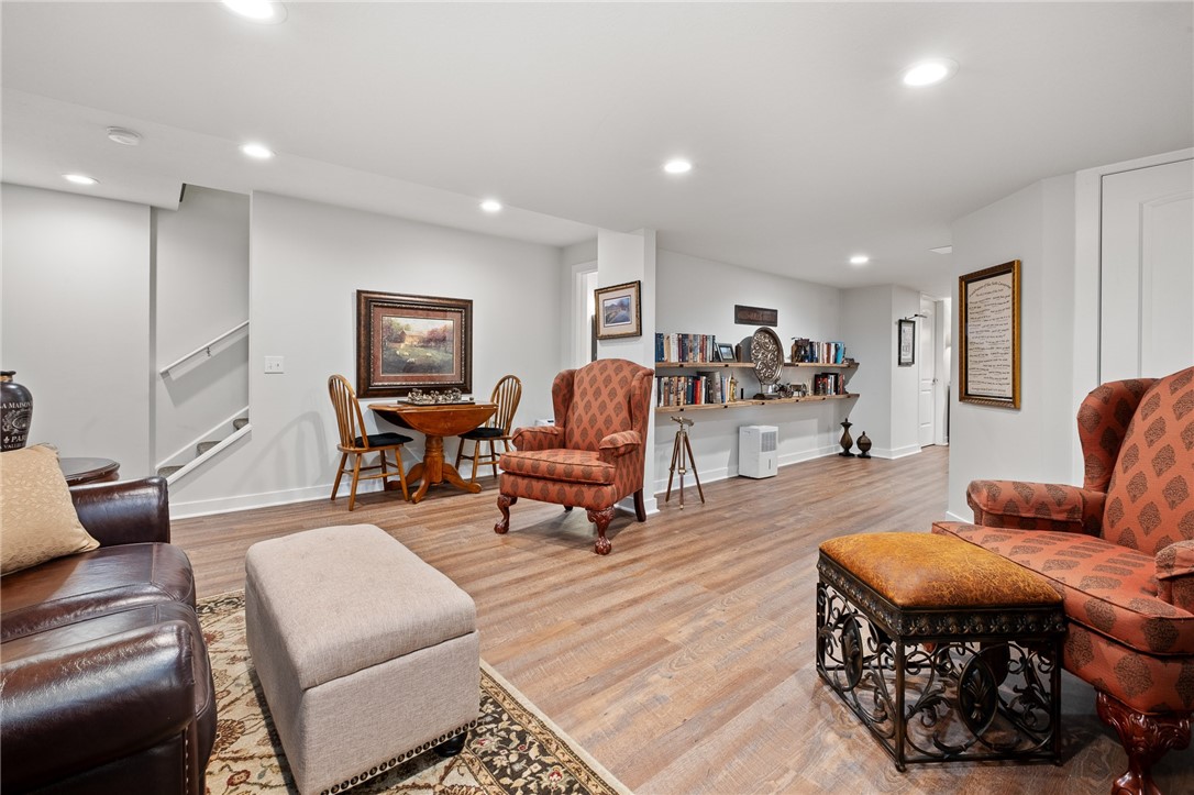 132 Touchstone Ct