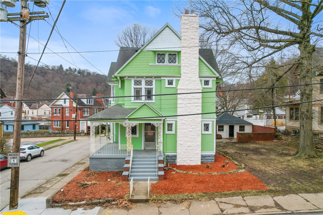 59 Grant Ave