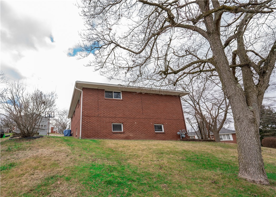 5029 Clifton Drive