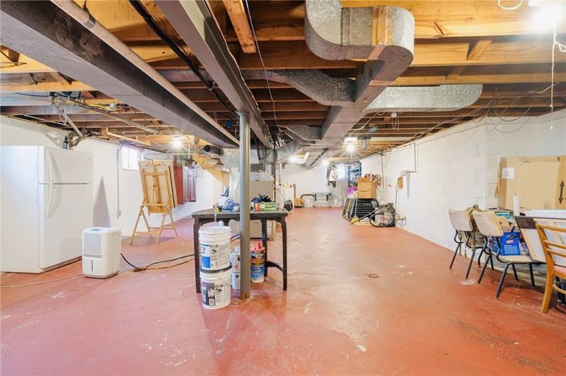 36 Foreman Ave