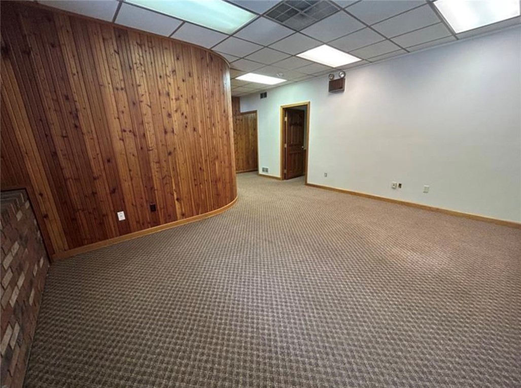 524 W 5th Ave, 1st floor