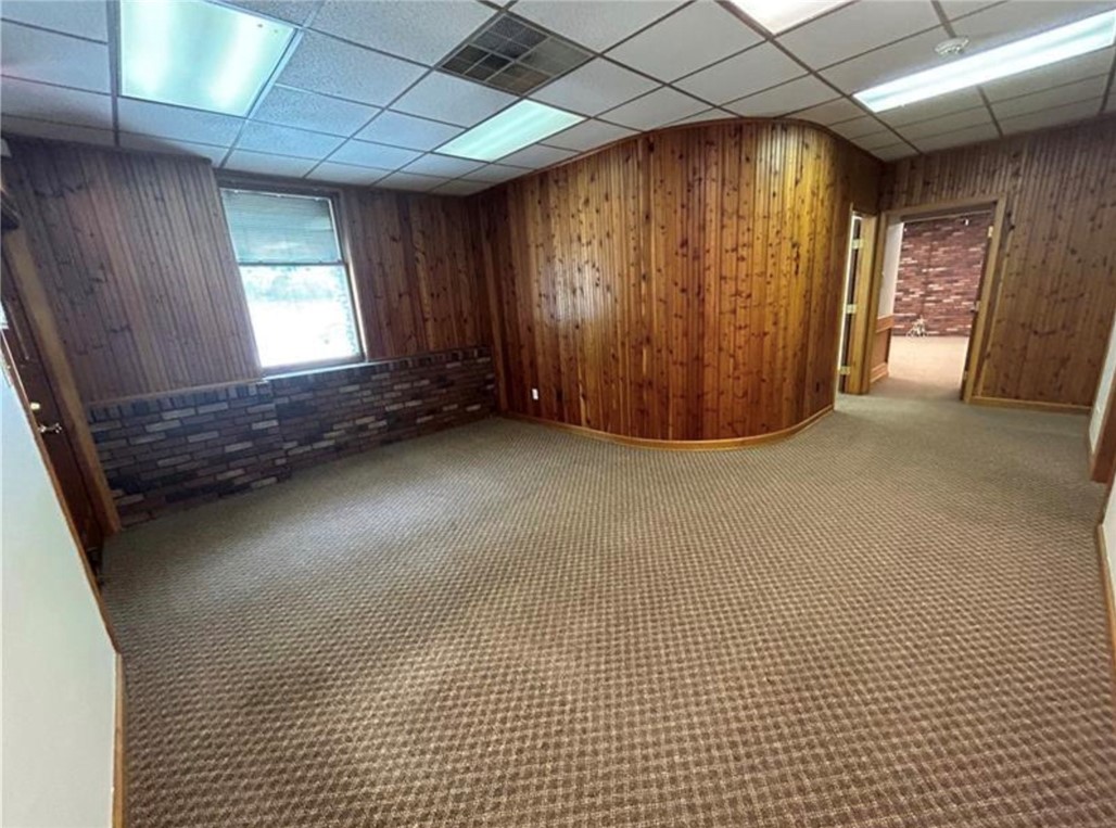524 W 5th Ave, 1st floor