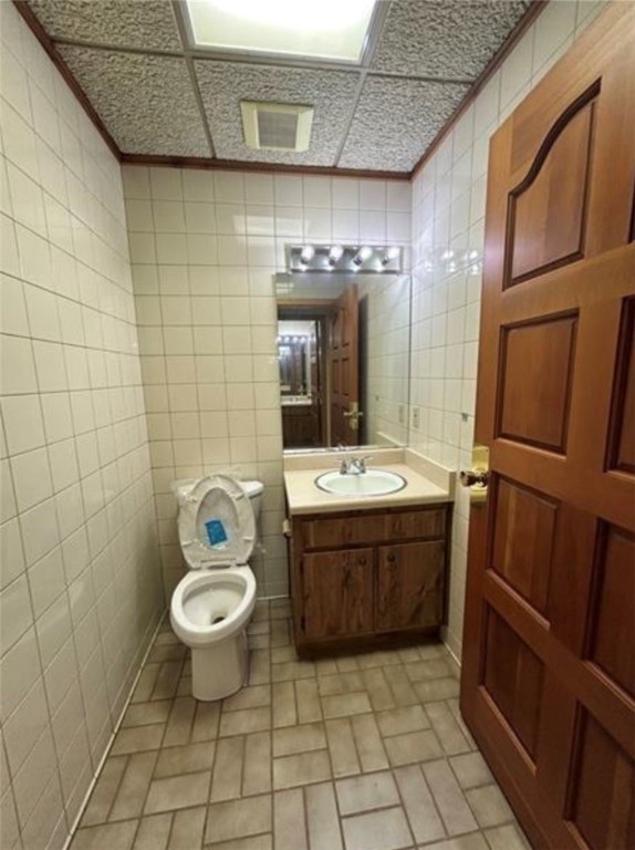 524 W 5th Ave, 2nd floor