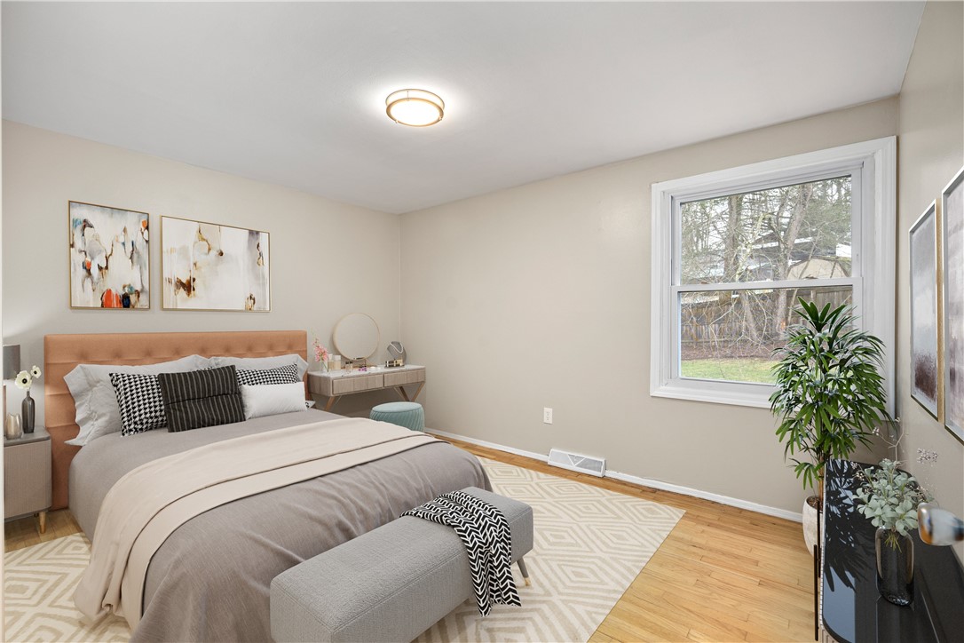 123 Sharbot Dr
