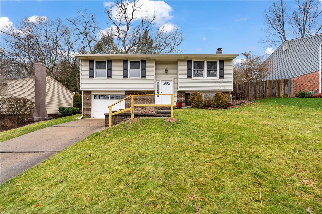123 Sharbot Dr