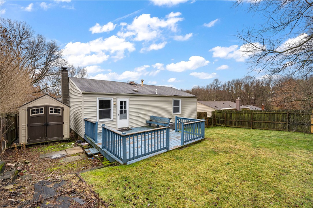 123 Sharbot Dr
