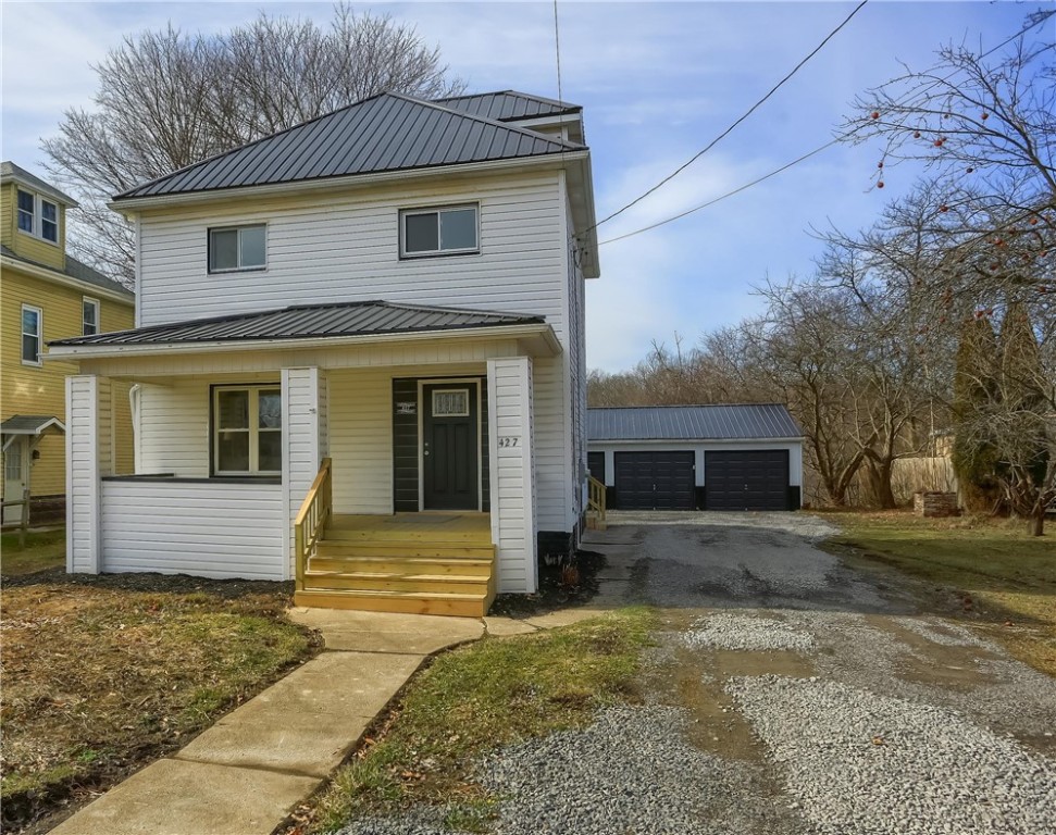 427 Golf Ave