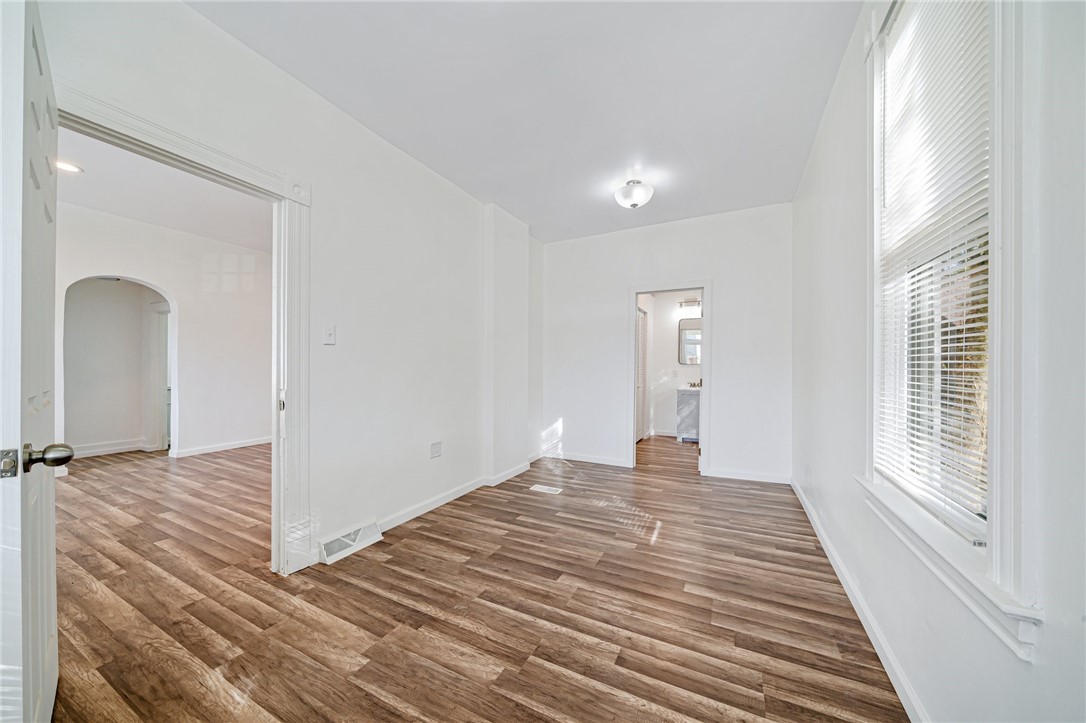 206 Depot St
