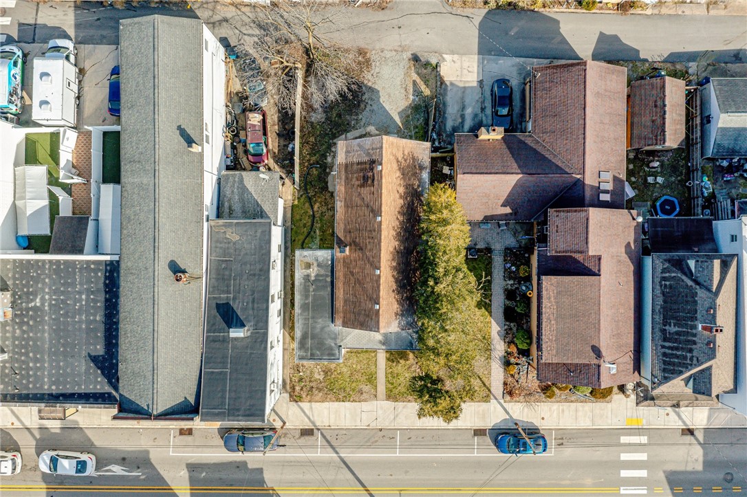 206 Depot St