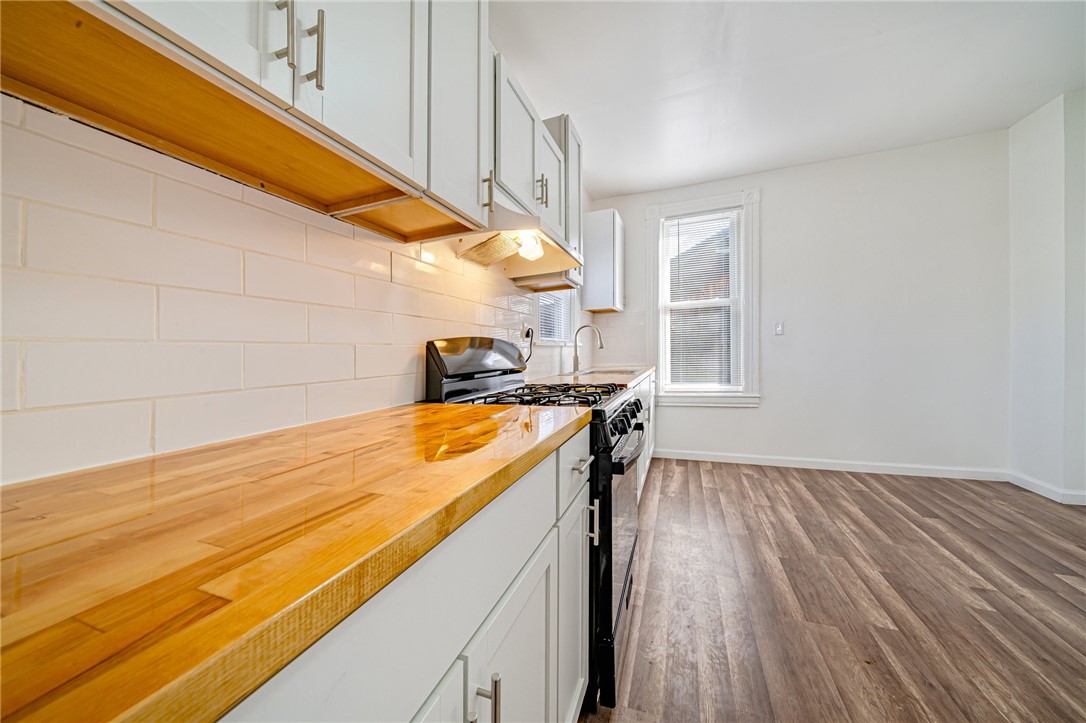 206 Depot St
