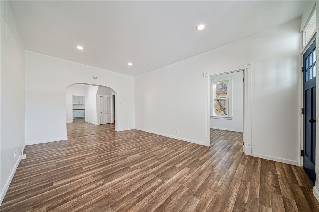 206 Depot St