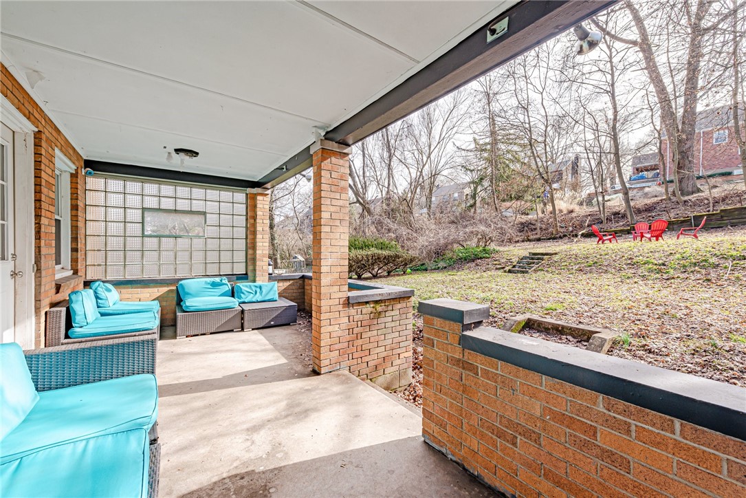 2308 Mcnary Blvd