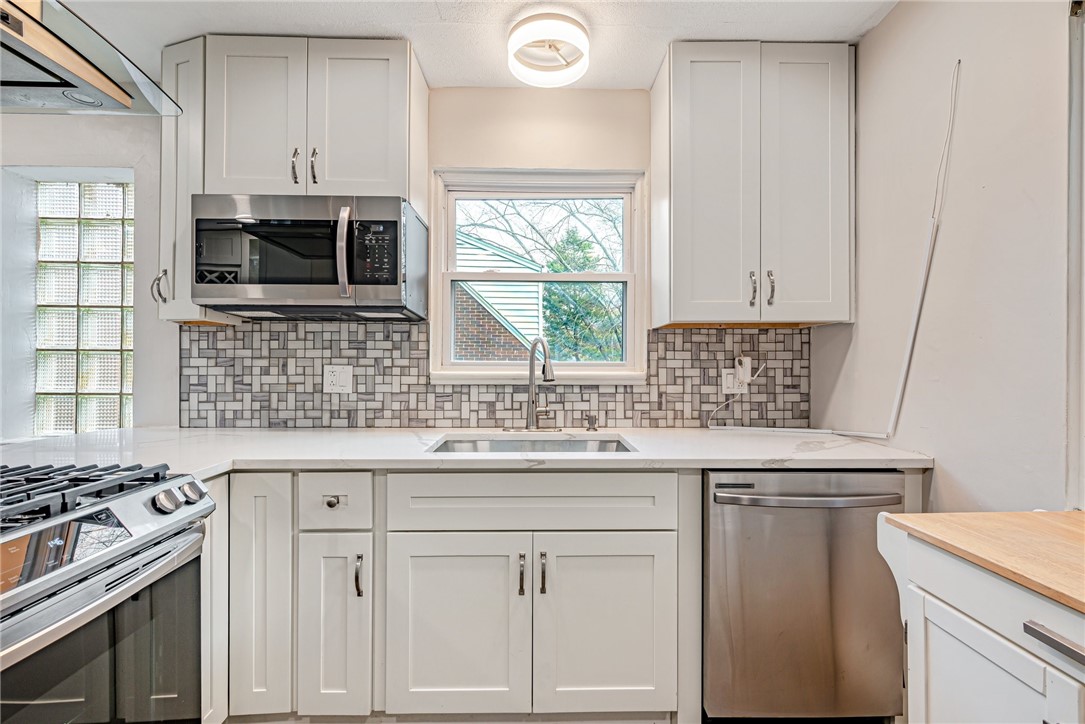 2308 Mcnary Blvd