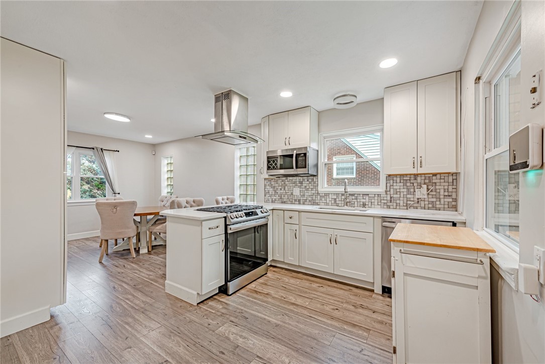 2308 Mcnary Blvd