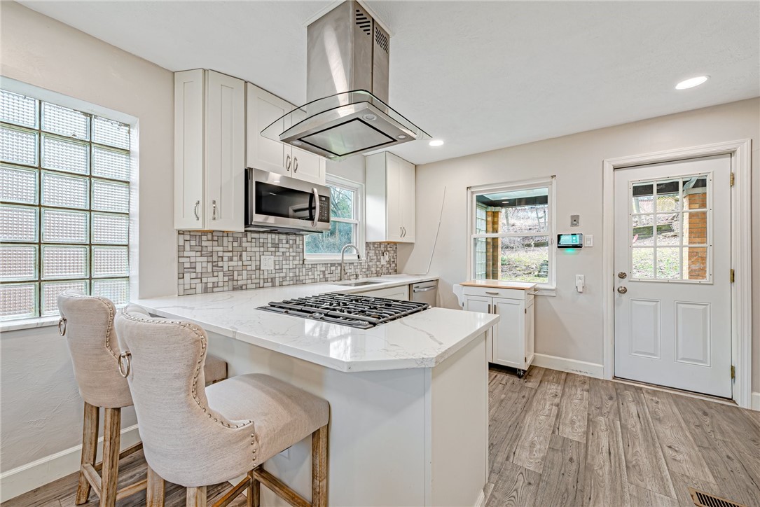 2308 Mcnary Blvd