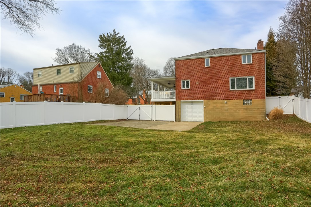 9500 Meadow Rd