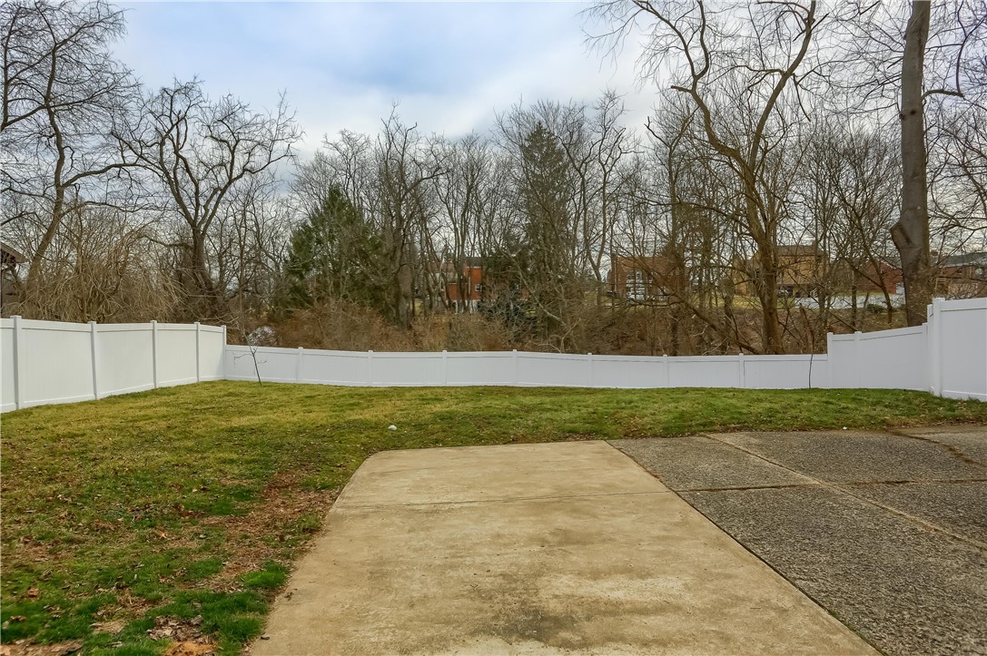 9500 Meadow Rd
