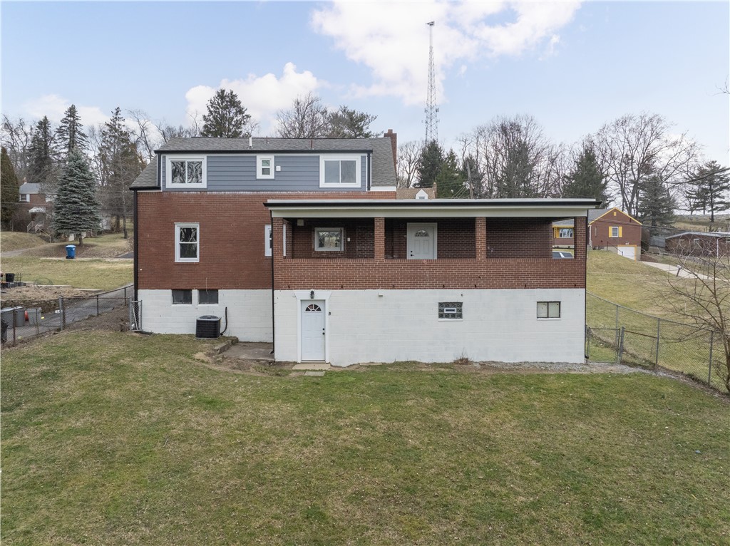 111 Sycamore Dr