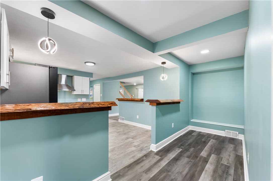 111 Sycamore Dr