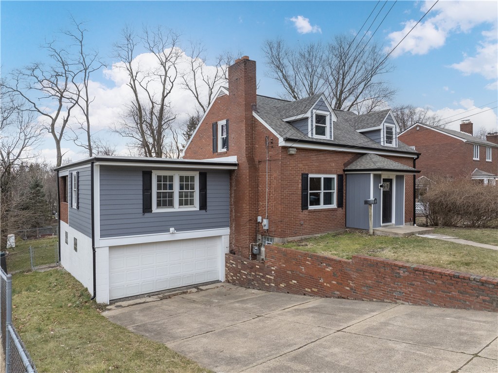 111 Sycamore Dr