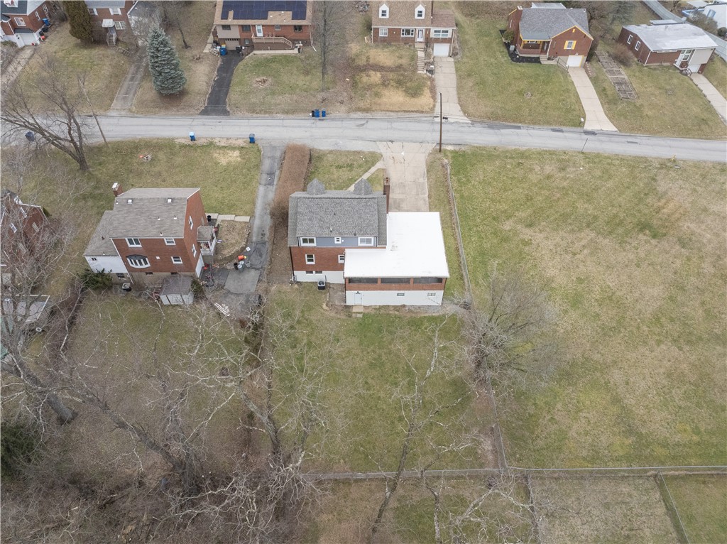 111 Sycamore Dr
