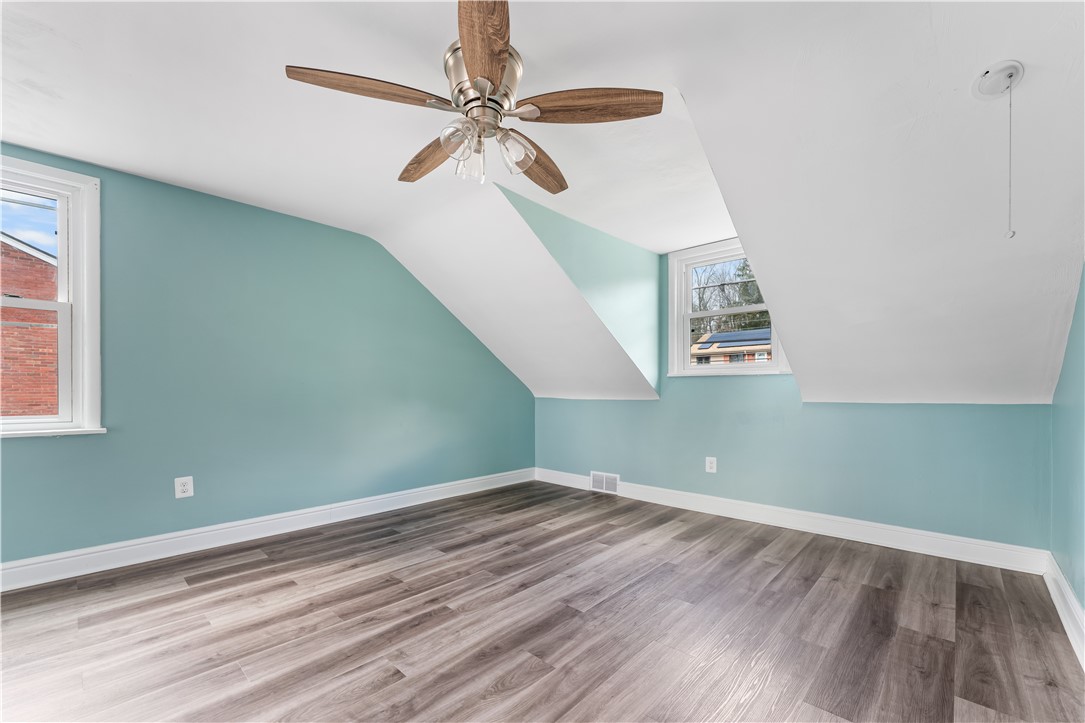 111 Sycamore Dr
