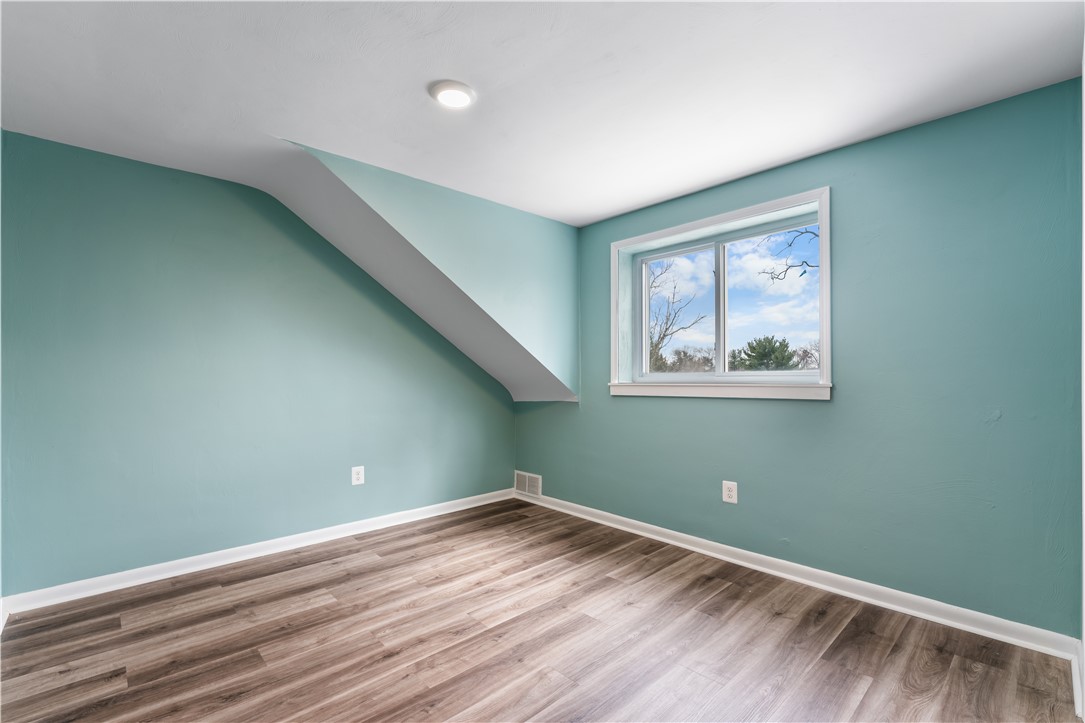 111 Sycamore Dr