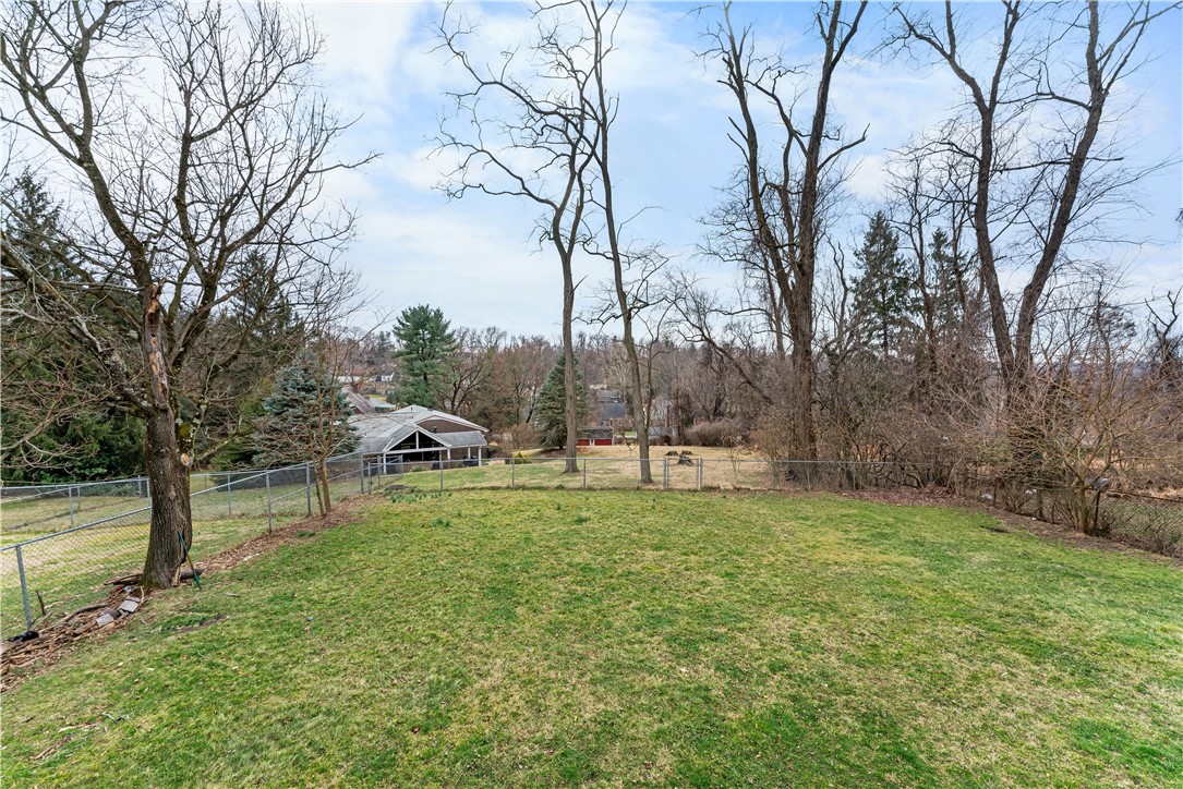 111 Sycamore Dr
