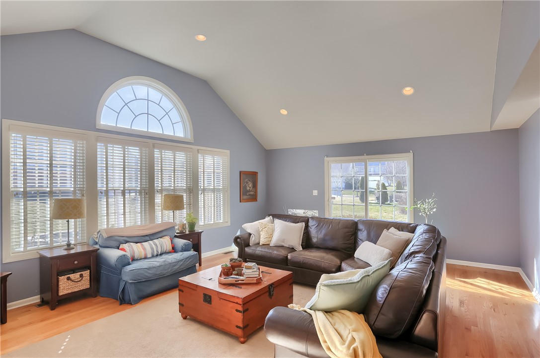 103 Macintosh Court