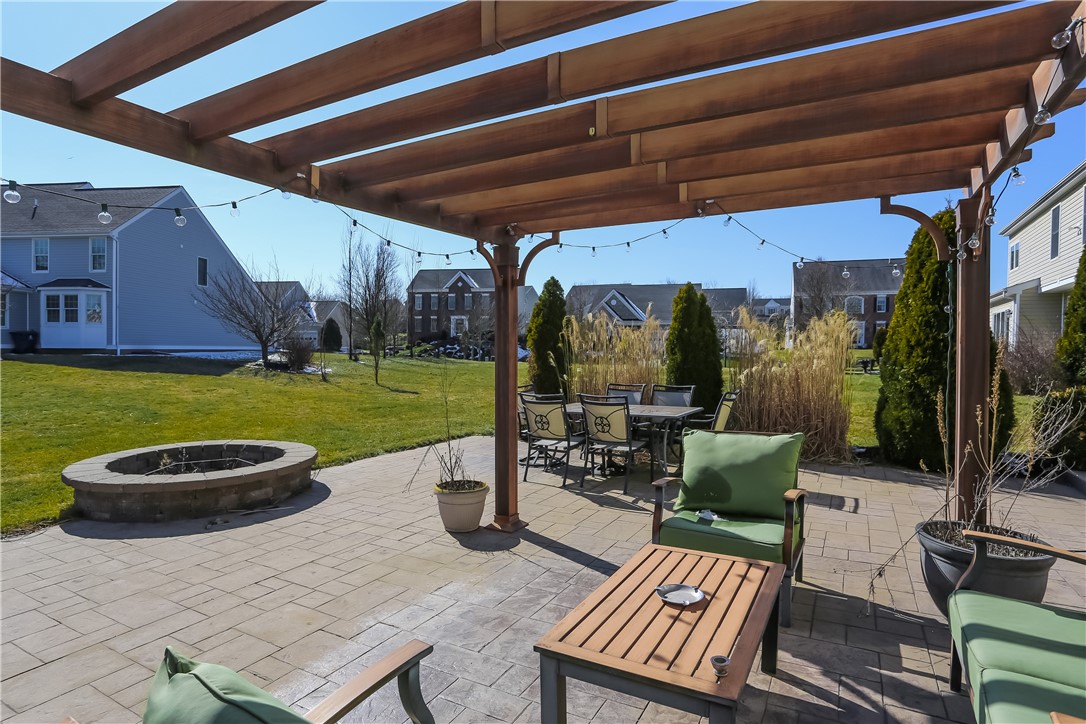 103 Macintosh Court