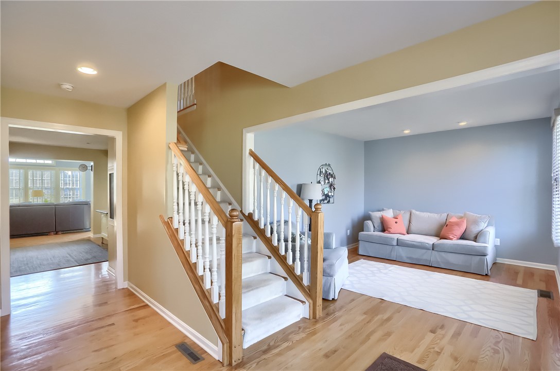 103 Macintosh Court