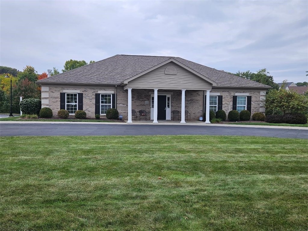 103 Macintosh Court