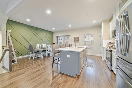 4200 Spruce Rd