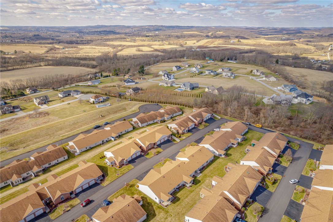922 Summerview Ln