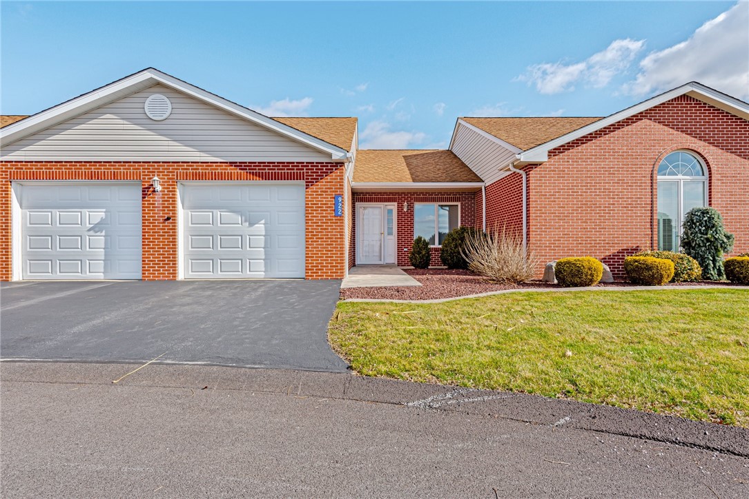 922 Summerview Ln