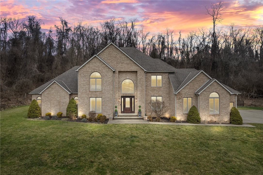 5698 Aiken Rd