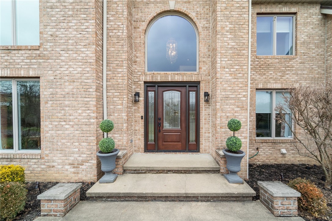 5698 Aiken Rd