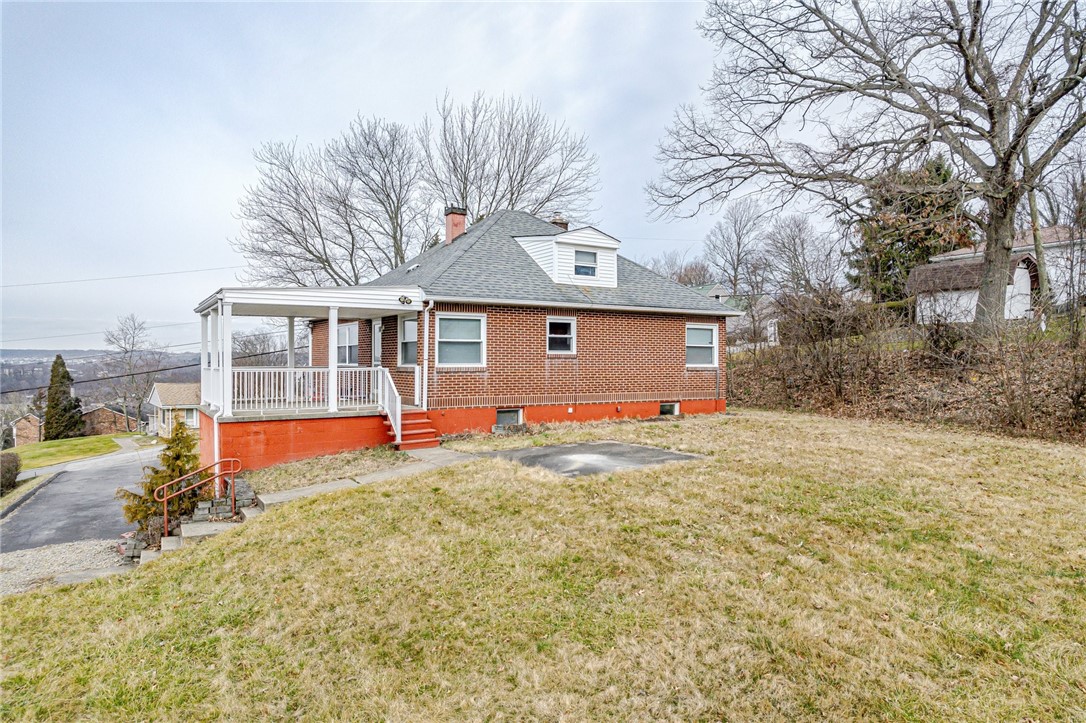 1059 Summit Dr