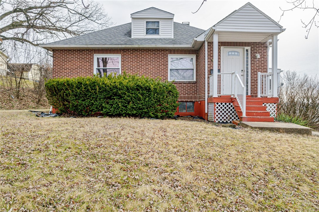 1059 Summit Dr