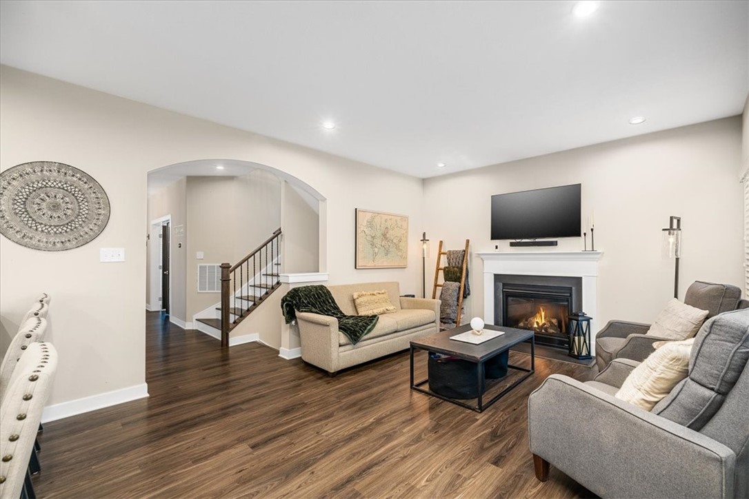 186 Bucktail Drive